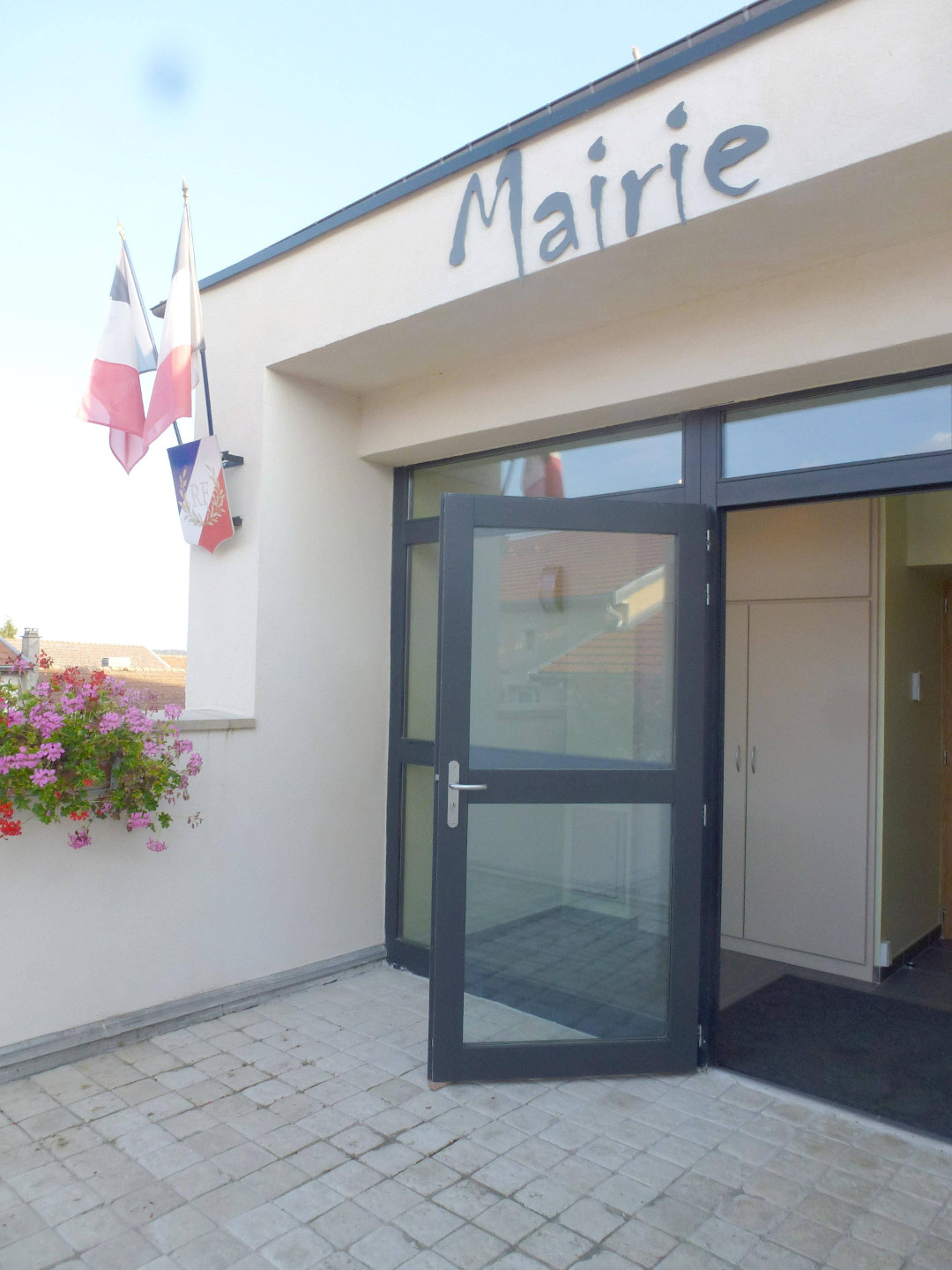 mairie grand nouvelle